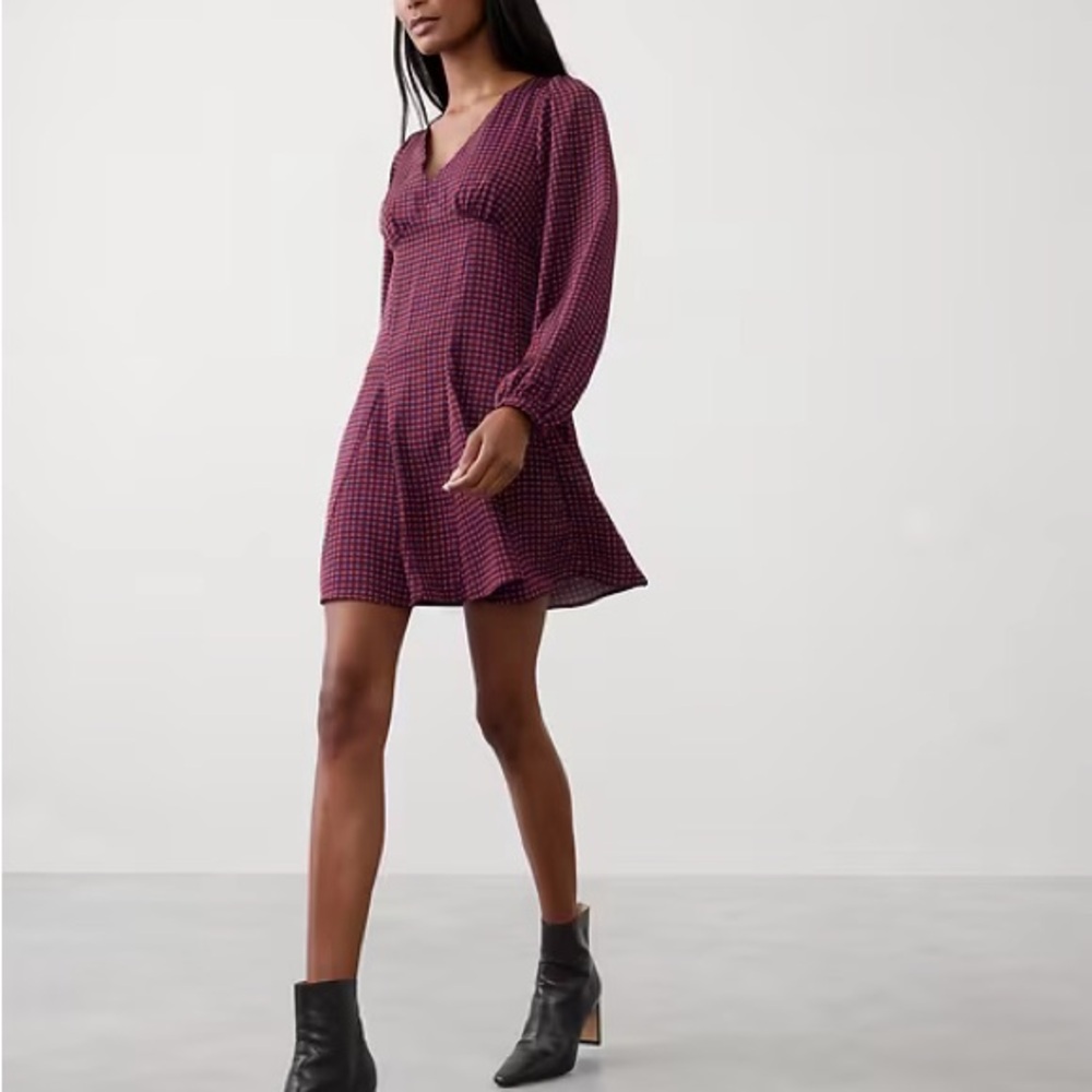 Banana Republic Factory Burgundy Long sleeve godet mini dress red geometric
